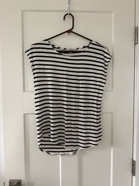 Green Envelope Navy & White Striped Short-Sleeve Top